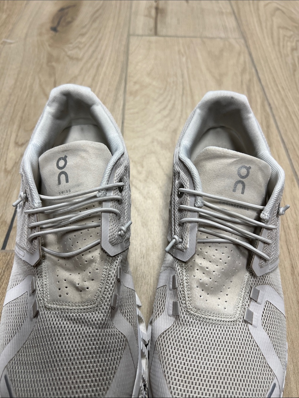 On Running Cloud Sneakers in off white - Picture 6 of 6